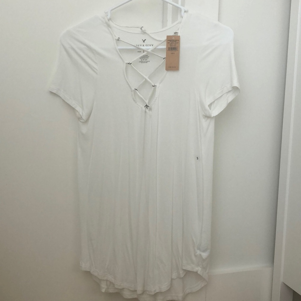 AEO soft and sexy white v-neck